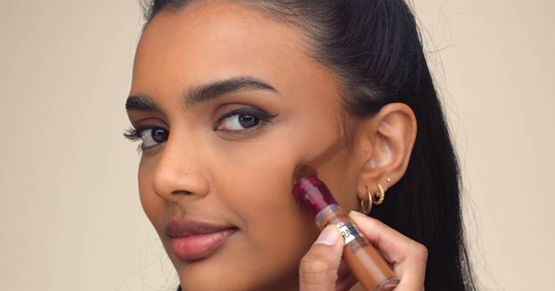 This Bestselling $7 Concealer Has 96,500+ 5-Star Amazon Reviews - E! Online 1 This Bestselling $7 Concealer Has 96,500+ 5-Star Amazon Reviews - E! Online